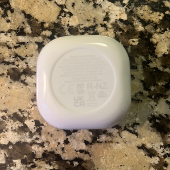 Galaxy buds2 - Picture 5 of 7